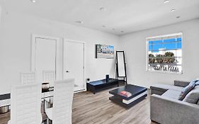 Luxe 2Br1Bath South Beach 1 Min Walk From Ocean